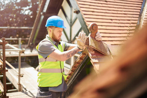 Best Residential Roofing Contractor  in Smithton, IL